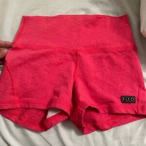 Apex contour shorts